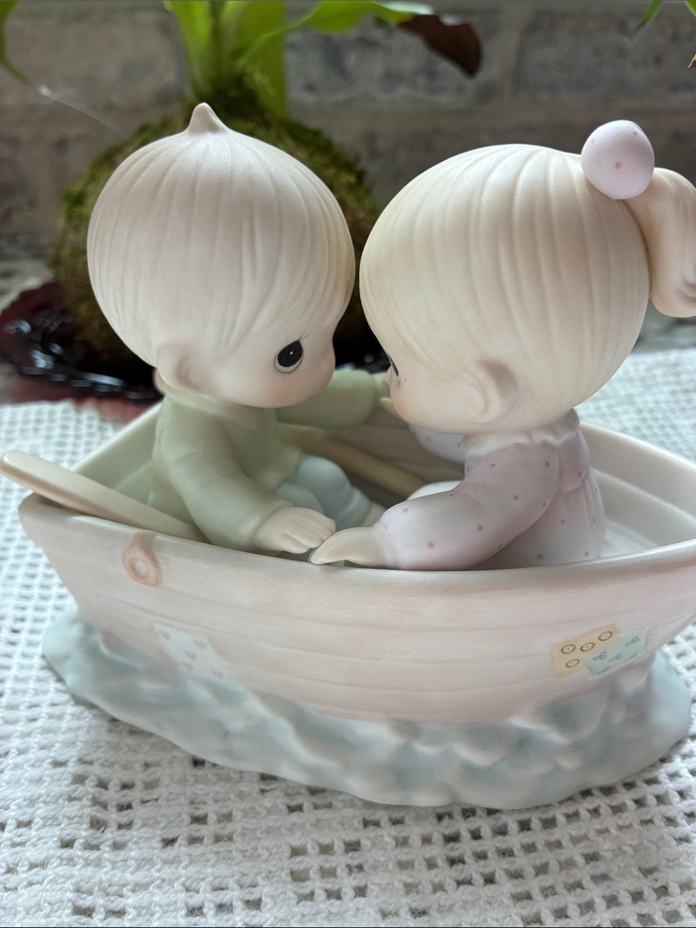 Precious Moments “Friends Never Drift Apart” Figurine Retired